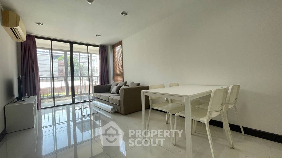 picture 2-BR Condo at Ideo Blucove Sathorn near BTS Wongwian Yai (ID 2277884) - 2/18
