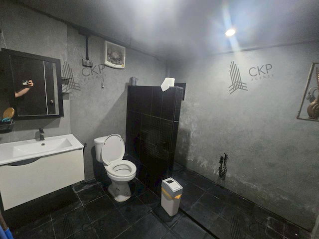 picture Single-storey detached house with roof terrace and private parking, sold as is, convenient transportation, Lat Krabang area. - 13/13