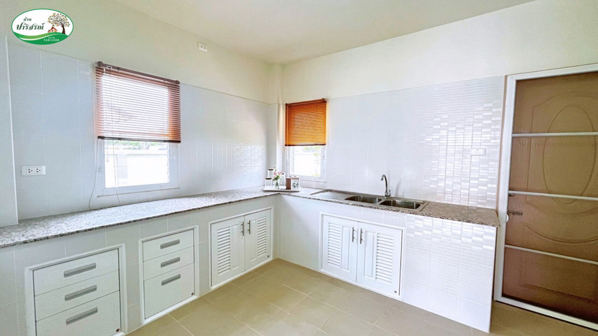 picture House for sale with furniture, 1 baht of gold given away - 28/44