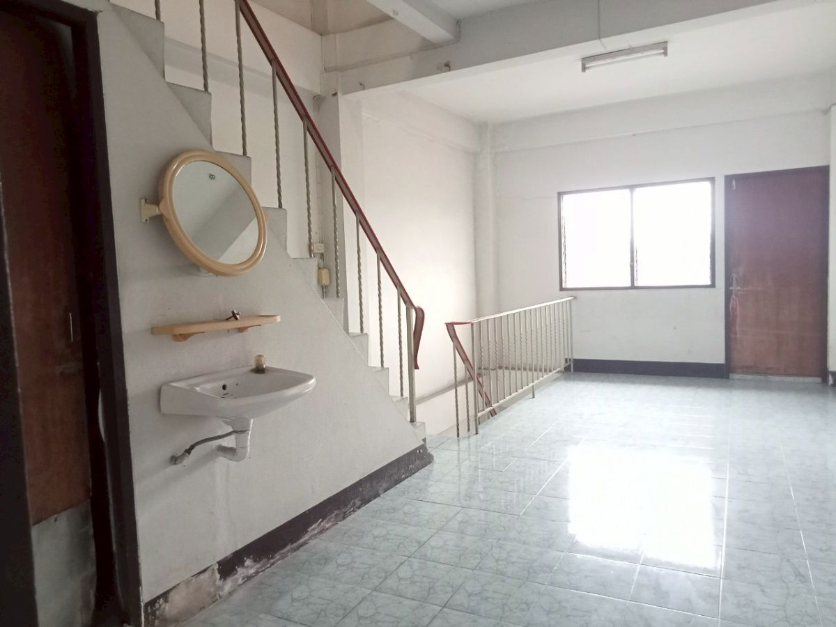picture For sale: 2 commercial buildings, Setthakit Village, Bang Khae, next to the road, suitable for a shop. - 7/19