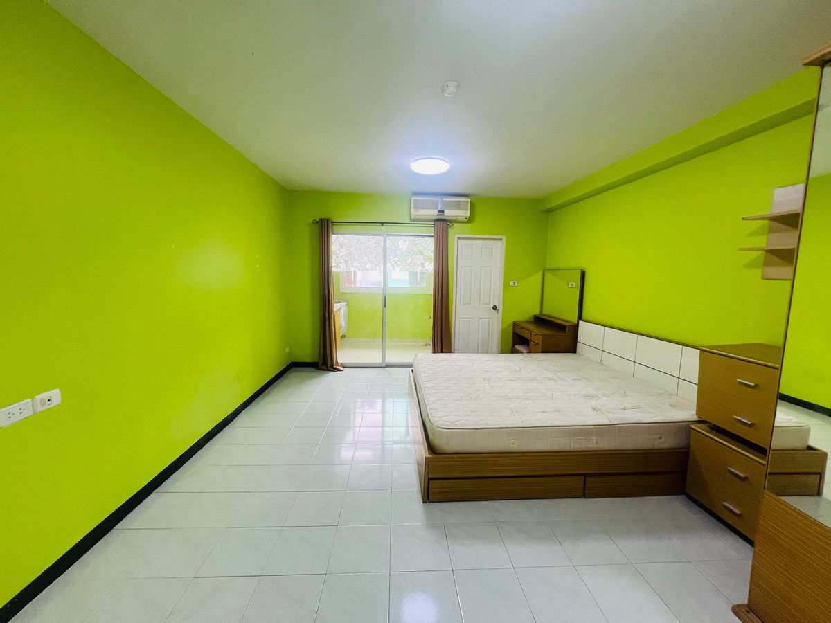 picture Update 25/8/2025 Urgent, reserve a room at Supalai City Home Ratchada 10, rental price 8,500 baht/month 📲 080-291-6881 , ID Line : monglon - 5/9