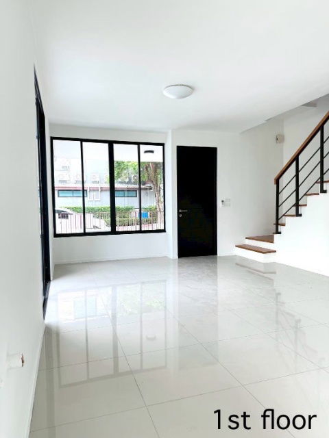 picture WS2717 🏡 Townhome for rent, 4 floors - Areeya Mandarina Sukhumvit 77, corner unit, shady atmosphere, only 50,000 baht/month. - 5/17