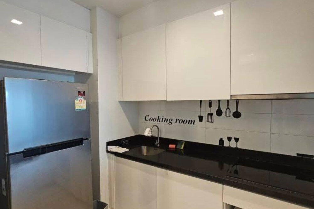 picture 🔥 For Rent !!🔥 Code C20250800063....The Bloom Sukhumvit 71, 3 bedroom, 2 bathroom, high floor 17++, Closed kitchen, furnished, ready to move in 📣📣 - 4/12