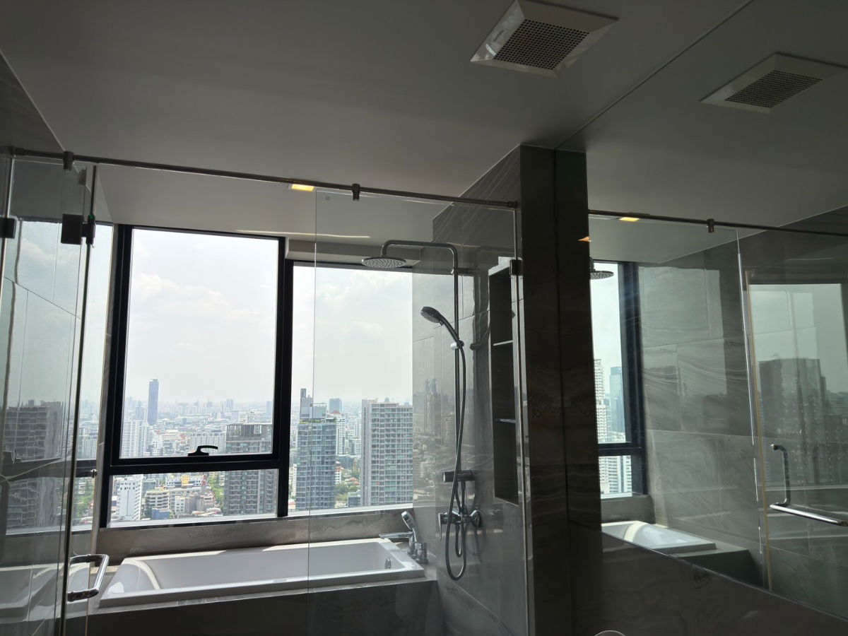 picture For rent 2 bedroom 65 sqm best price 45,000 Thb per month conner unit  - 22/30