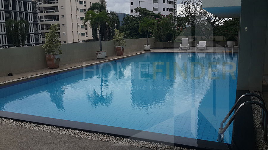 รูป Baan Prompong 3 bedrooms, for sale - รูปที่ 2/12