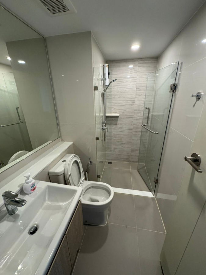 picture PFD-05464 Condo for Rent: Life Asoke-Rama4  Schedule a viewing ■ Line: @propertyfinder	 - 11/11