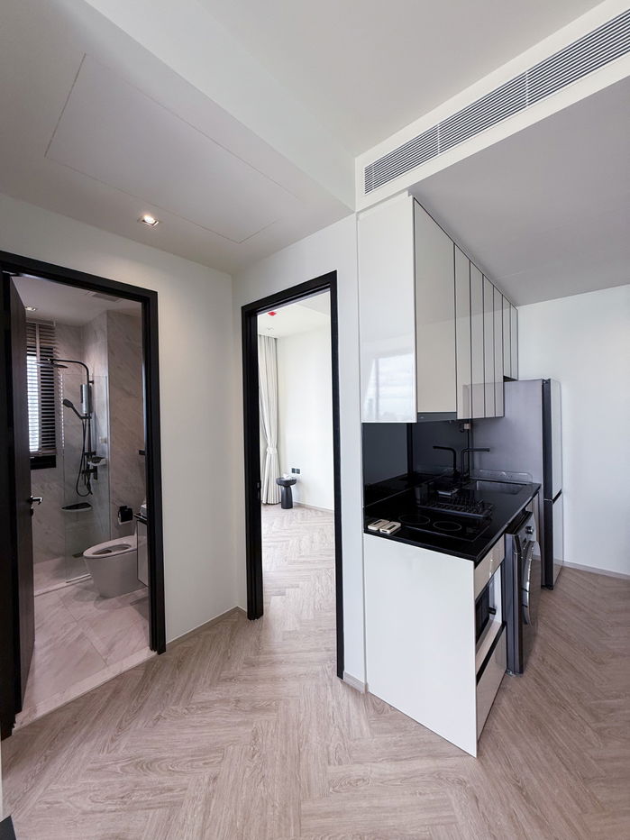 picture 2-bedroom riverside condo, Chapter Charoennakhon - Riverside - 7/22