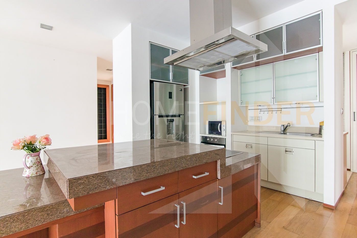 รูป Ficus Lane 3 bedrooms, for rent - รูปที่ 2/9