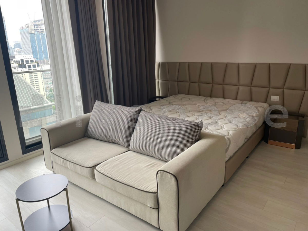 รูป [LA104] สำหรับเช่า Noble Ploenchit | 1 ห้องนอน | ขนาด 45 ตร.ม. | ราคาพิเศษ | พร้อมเข้าอยู่ - รูปที่ 5/9
