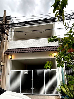 เช่าทาวน์โฮม กรุงเทพมหานคร : ให้เช่า Town Home 2 ชั้น ห้วยขวาง รัชดา