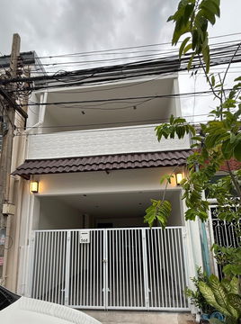 ให้เช่า Town Home 2 ชั้น ห้วยขวาง รัชดา