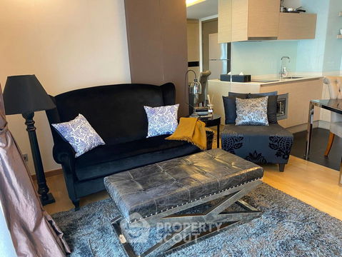 1-BR Condo at Via Botani near BTS Phrom Phong (ID 1559726)