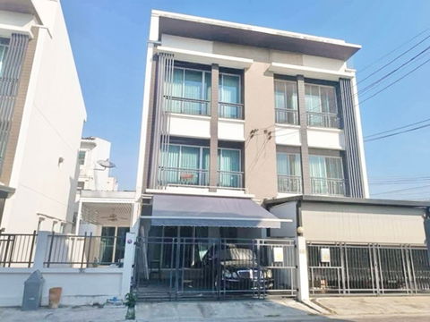 ให้เช่าบ้านกลางเมือง โชคชัย 4 (Baan Klang Muang Chokchai 4)