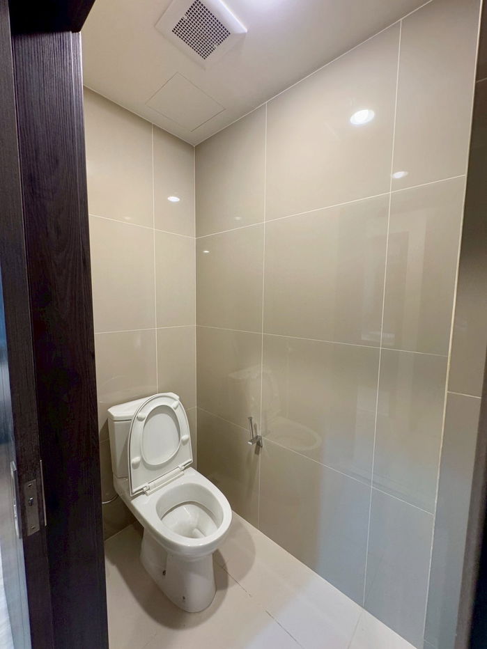 picture Xt Huaikhwang For rent Fully Furnished Nice unit - 5/6