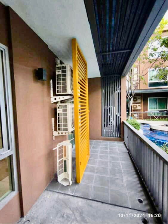 picture Urgent Sale! Poolside unit with direct access — just open your back door and step into the pool - 7/9