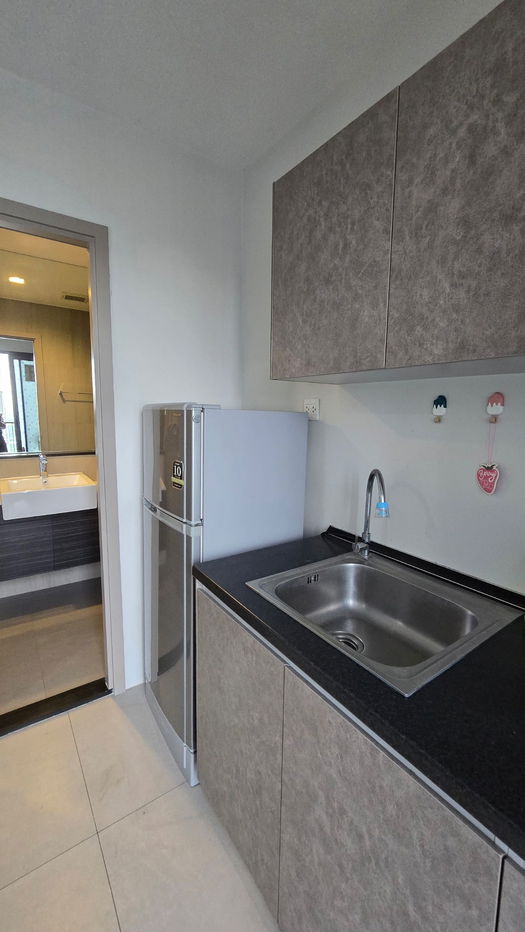 picture Politan aqua riverside condo for rent - 3/6
