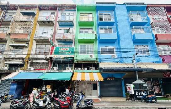 picture Commercial building for sale, Huai Khwang, Suthisan, Inthamara, usable area 300 sq m, size 15 sq wa, on the road - 1/12