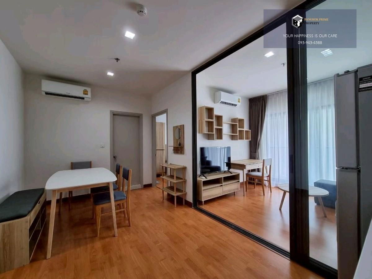 picture Life Sukhumvit 48 | Vacant room ready to move in. Large room divided into sections, separate bedroom and living room. #2025082511493 - 4/10