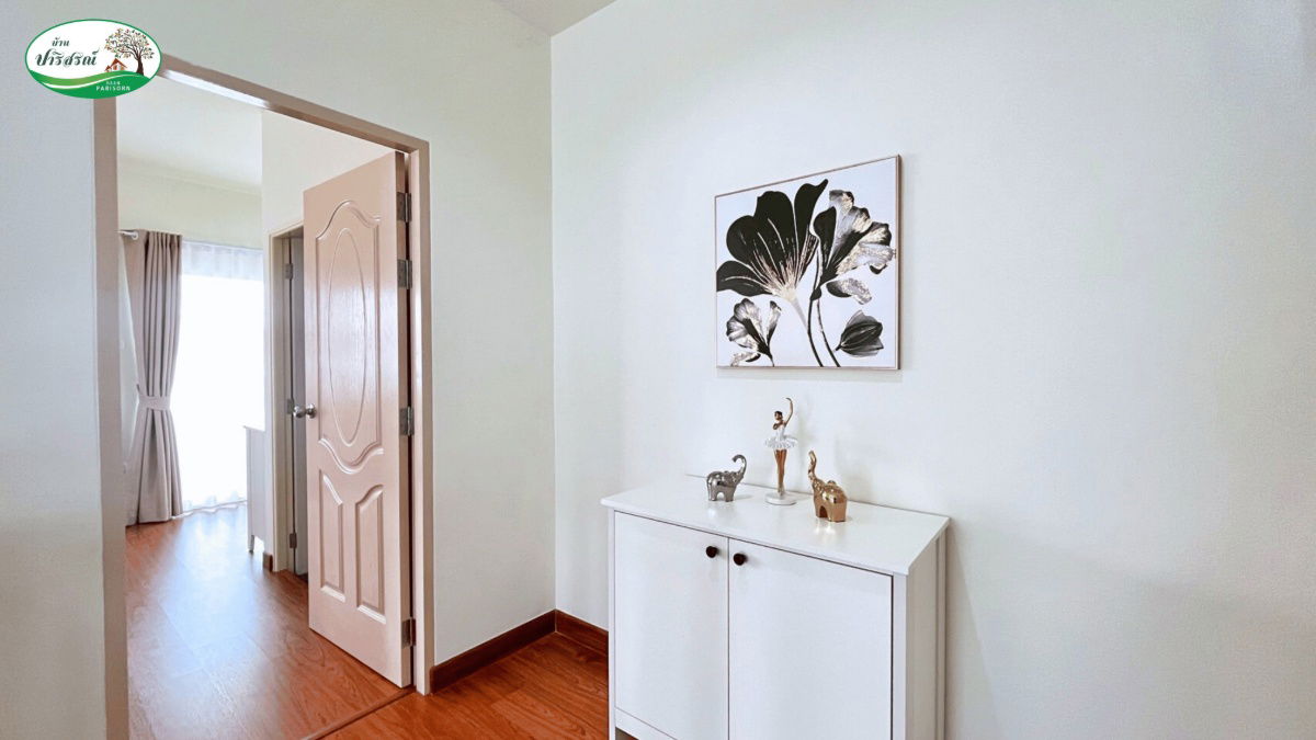 picture House for sale with furniture, 1 baht of gold given away - 16/44
