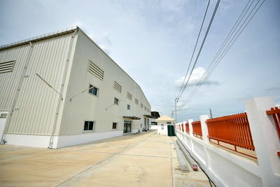 Factory for rent Khlong Sam Wa : Khlong SamWa Hospital 2km LamLukKa Khlong7 factory size 45x50m. 2,346sqm. area 2rai 3ngan in the 40