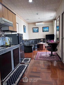 2-BR Condo at Pathumwan Resort near BTS Phaya Thai (ID 2137675)