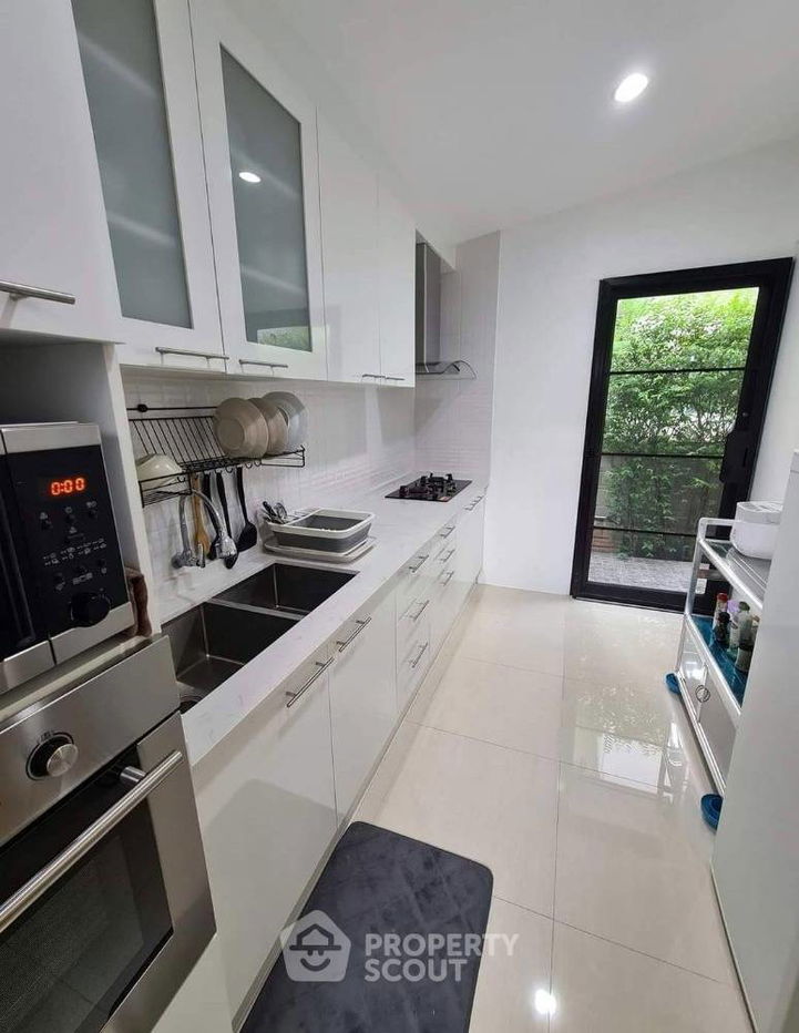 รูป บ้าน 4-ห้องนอน ที่ คาซ่า พรีเมี่ยม อ่อนนุช-วงแหวน ใน ดอกไม้ (ID 1627936) - รูปที่ 7/9