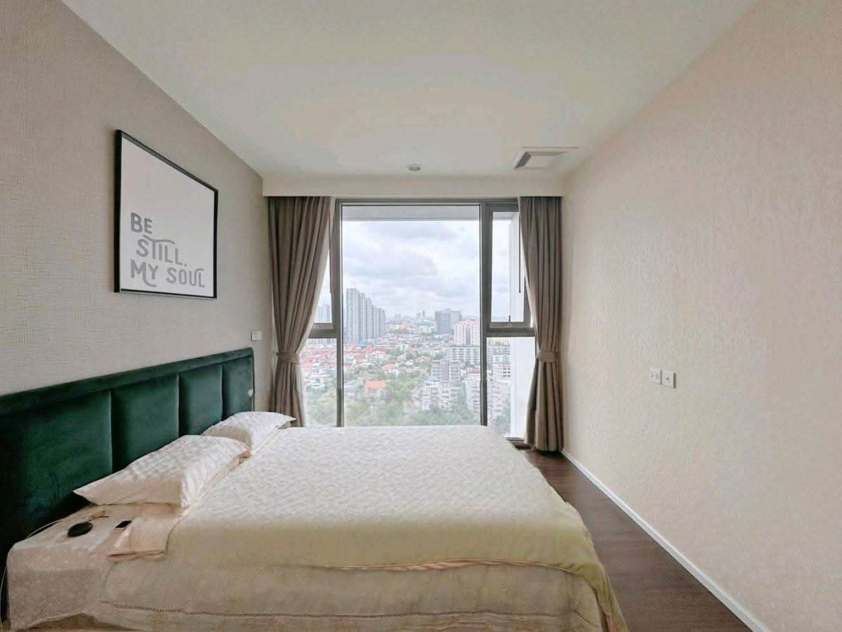 picture Fully Furnished & All Electric appliance • 45 sqm. • 1 bedrooms 1 bathrooms •19 foor - 7/9