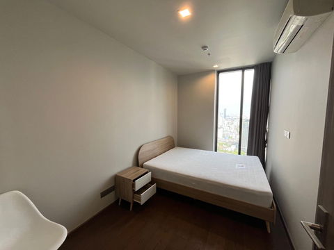 For rent 2 bedroom 65 sqm best price 45,000 Thb per month conner unit 