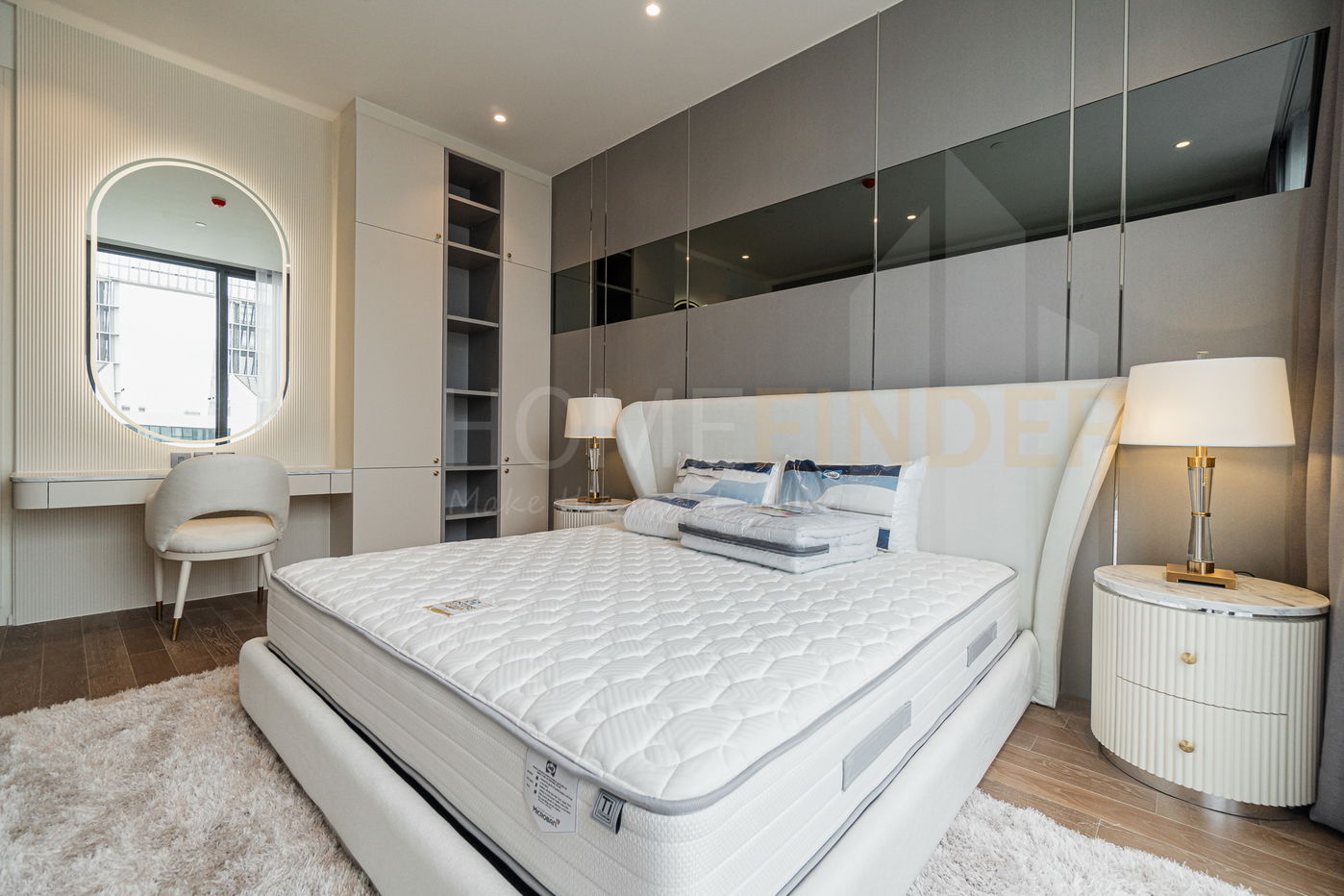 picture MUNIQ Langsuan 3 bedrooms, for rent - 8/10
