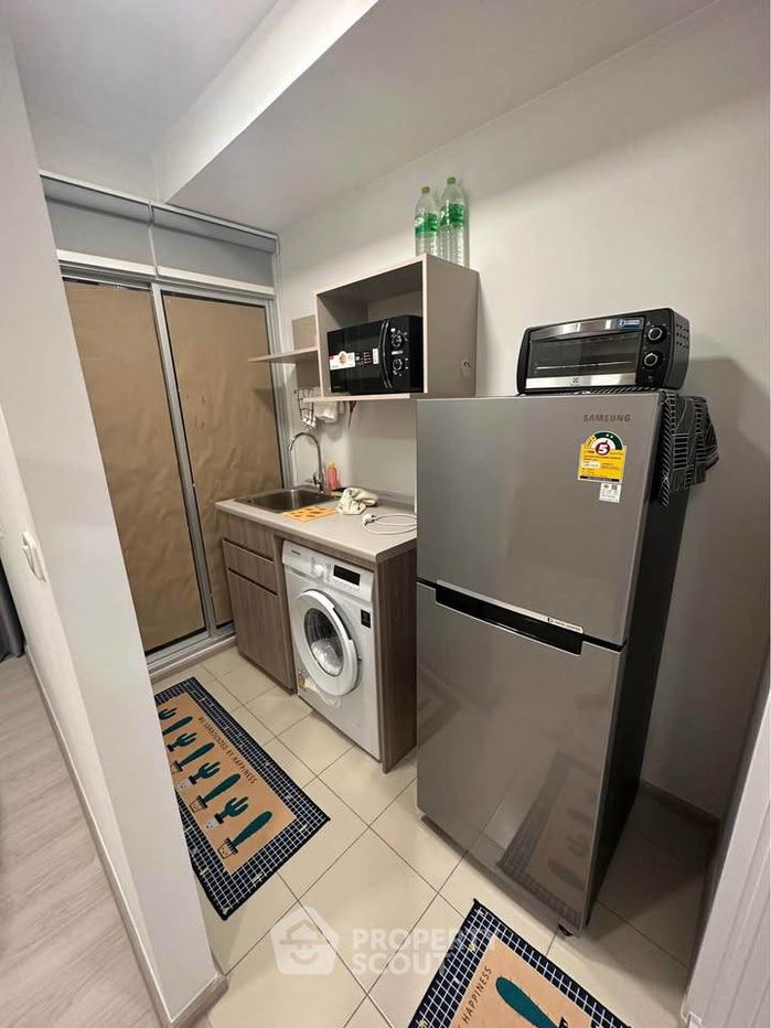 picture Studio Condo at Plum Condo Sukhumvit 62 near BTS Bang Chak (ID 2280478) - 3/10