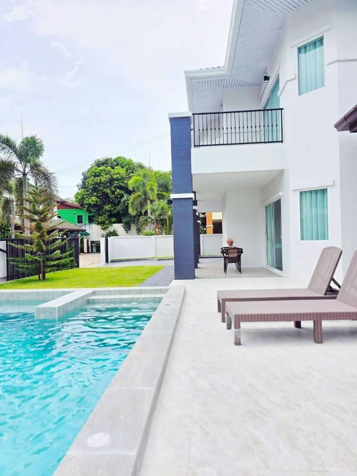 picture Pool villa 2 storey Green Villa 2  - 20/21