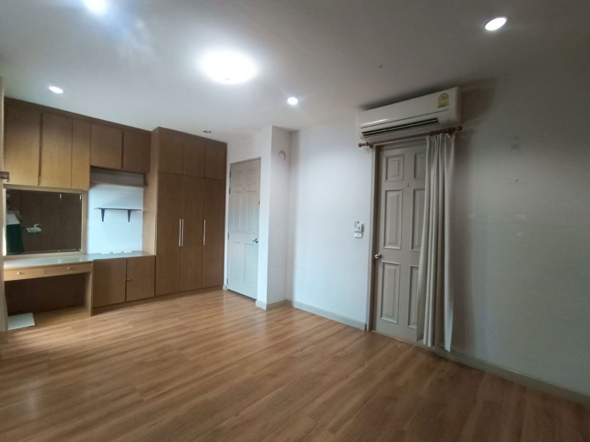 รูป ขายบ้านเดี่ยว ชั้น (( หลังมุม ))  เดอะซิตี้ ปิ่นเกล้า  พระราม5   - รูปที่ 23/40