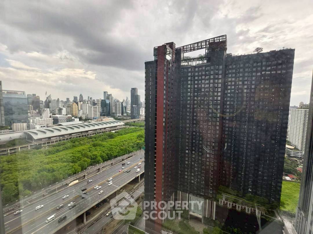 picture 2-BR Condo at Rhythm Asoke near MRT Phra Ram 9 (ID 2280207) - 12/14