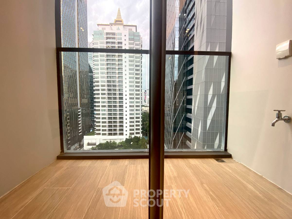 รูป คอนโด 1-ห้องนอน ที่ ต้นสน วัน เรสซิเดนซ์ ใกล้ BTS ชิดลม (ID 2280440) - รูปที่ 11/12