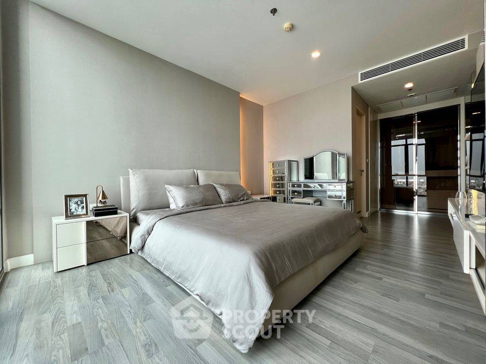 picture 2-BR Condo at The Room Bts Wongwianyai near BTS Wongwian Yai (ID 1748462) - 15/15