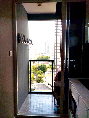 Condos for rent MRT Phahon Yothin : CONDOMINIUM FOR RENT 14000 Baht per Month