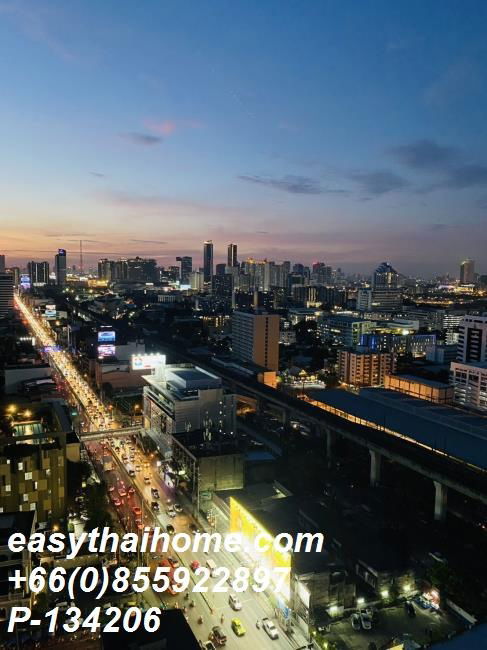 รูป P-134206 ให้เช่า คอนโด เดอะ แคปิตอล เอกมัย-ทองหล่อ Bang Kapi, Huai Khwang, Bangkok พร้อมอยู่ ราคาถูก Line Id @easythaihome 085-592-2897 - รูปที่ 2/20