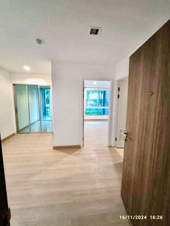 picture Urgent Sale! Poolside unit with direct access — just open your back door and step into the pool - 2/9