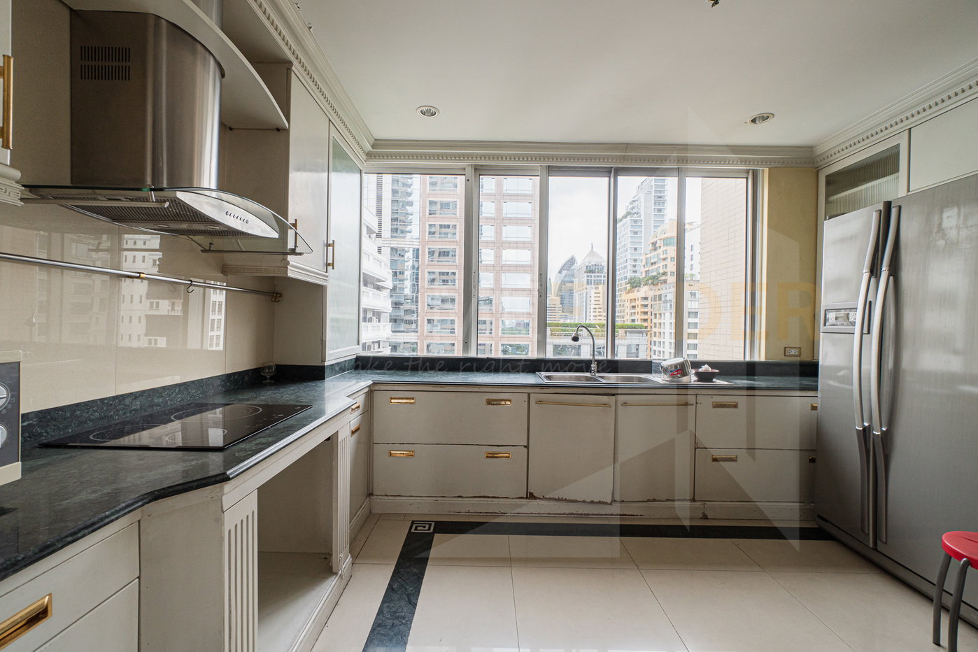 รูป Langsuan Ville 2 bedrooms, for sale - รูปที่ 2/10