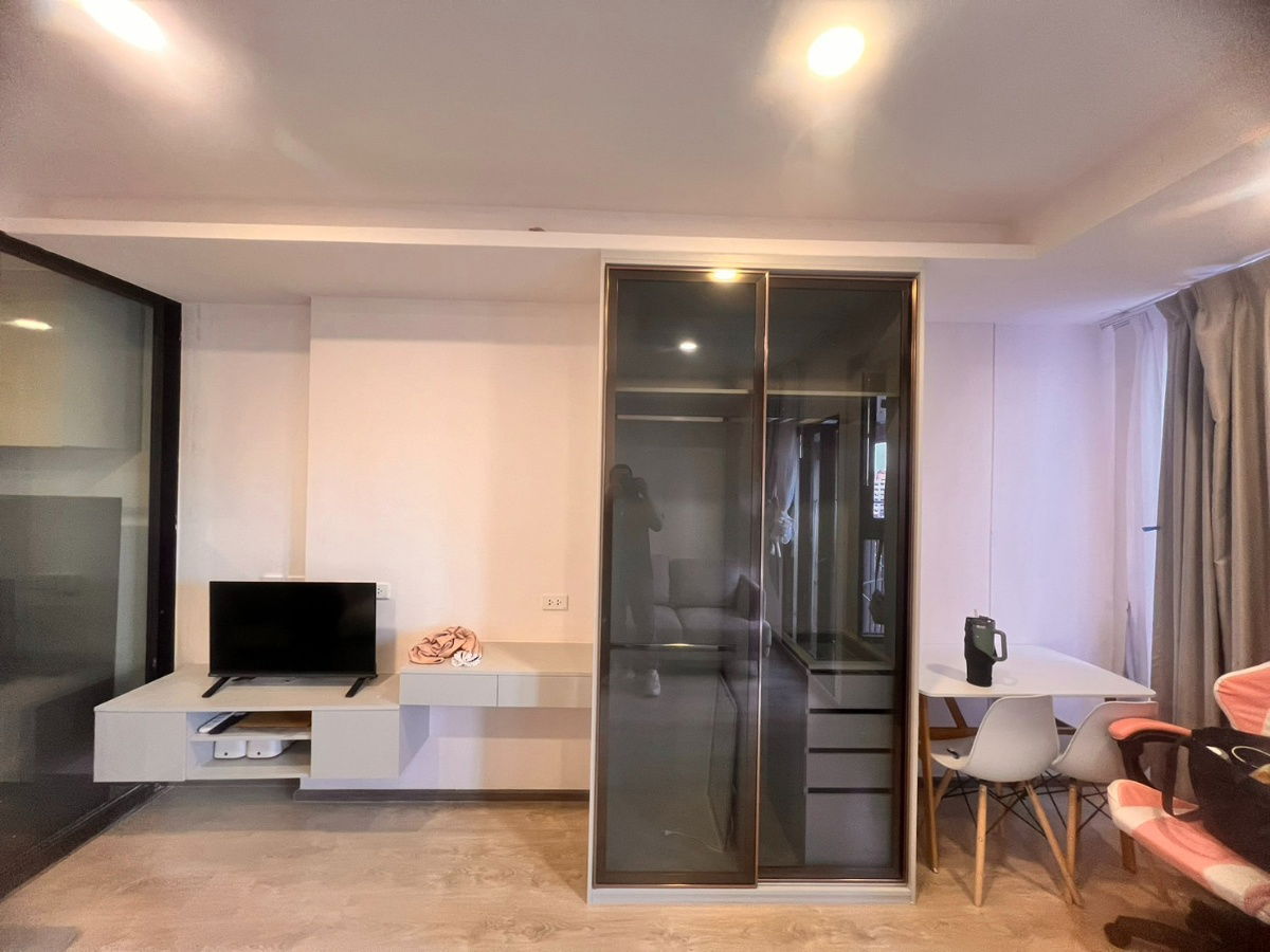 picture ✨ Ready to move in! SOHO BANGKOK Ratchada Condo, 1 bedroom, 26 sq m, 8th floor, only 19,000 baht 🏡💖 - 4/7