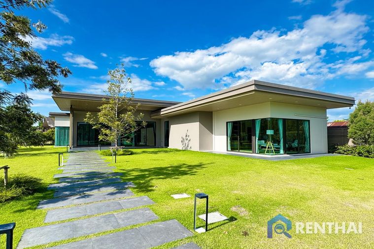 สำหรับ ขาย วิลล่า  ที่ Ascent by Baan Pattaya