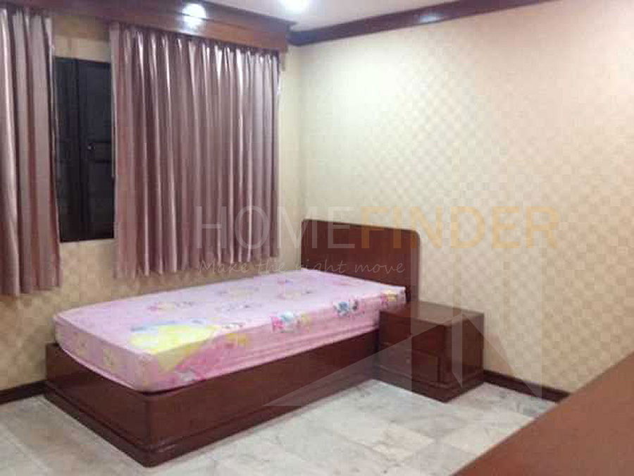 รูป Baan Prompong 3 bedrooms, for sale - รูปที่ 11/12