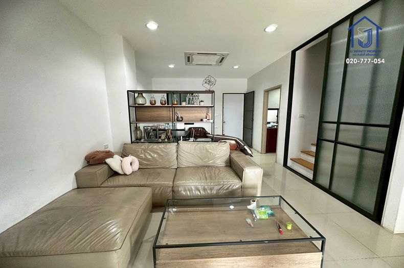 รูป ขายทาวน์โฮม 2ชั้น เดอะ พราว วงแหวน-รามอินทรา  ซอยสุเหร่าคลองหนึ่ง 15 ใกล้รถไฟฟ้าสายสีชมพู หลังมุม - รูปที่ 5/13
