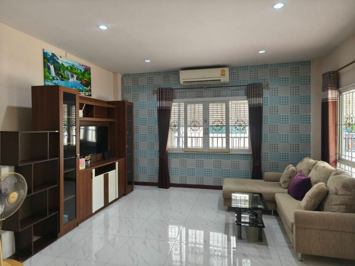 picture Project: The Town Permsin 1 Corner 2-Storey Townhome, South-facing (Good Feng Shui) - 6/12