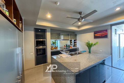  𝗠𝗨𝗦𝗧 𝗦𝗘𝗟𝗟 – 𝗙𝗜𝗡𝗔𝗟 𝗣𝗥𝗜𝗖𝗘 𝗗𝗥𝗢𝗣! 3+1 bedroom Ekkamai