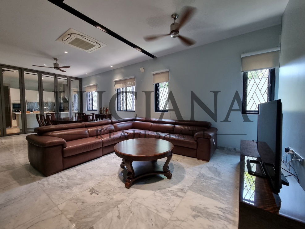 picture 🏡 Luxury detached home in the heart of Suthisan-Ratchada. Spacious and fully functional. - 1/8