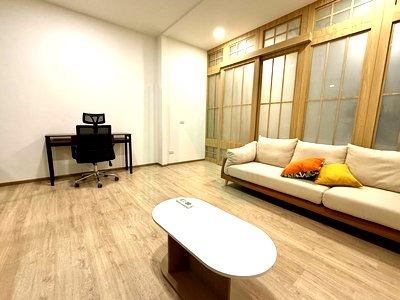 Condos for rent : For Rent Condo XT PHAYATHAI Building 1, Floor 22,1 bed room, Room size 42 sqm
