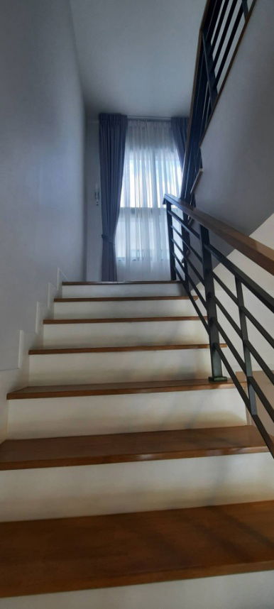 รูป ให้เช่าบ้านเดี่ยว หมู่บ้าน CENTRO Vibhavadi   | 70,000 บ./ด. | ที่ดินขนาด 63 ตรว.  4 ห้องนอน  6ห้องน้ำ 1ห้องครัว 2ห้องโถง  |ที่จอดรถในร่ม 3 คัน - รูปที่ 11/24