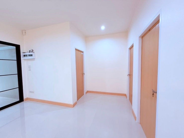รูป  ขายบ้านเดี่ยว ชั้นเดียว ขนาด 103 ตร.วา บ้านแมกไม้ ลีลาวดี  ใกล้ถนนสายหลัก ถนนบายพาสพัทยา–ระยอง

 - รูปที่ 6/10