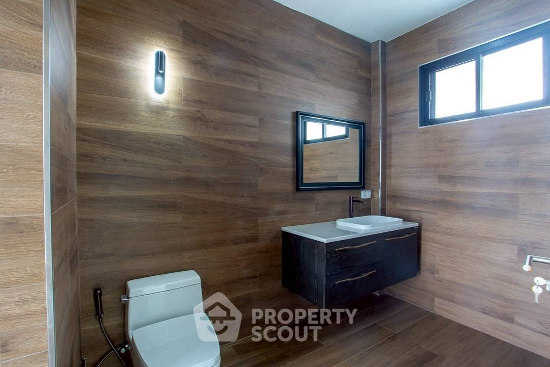 รูป วิลล่า 3-ห้องนอน ที่ วิลล่า เขมณัฎฐ์ ใน วังก์พง (ID 2280675) - รูปที่ 12/12